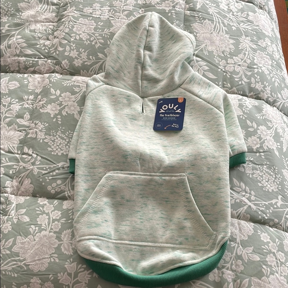 Green Dog Hoodie with Ribbed Cuffs and Soft Fleece